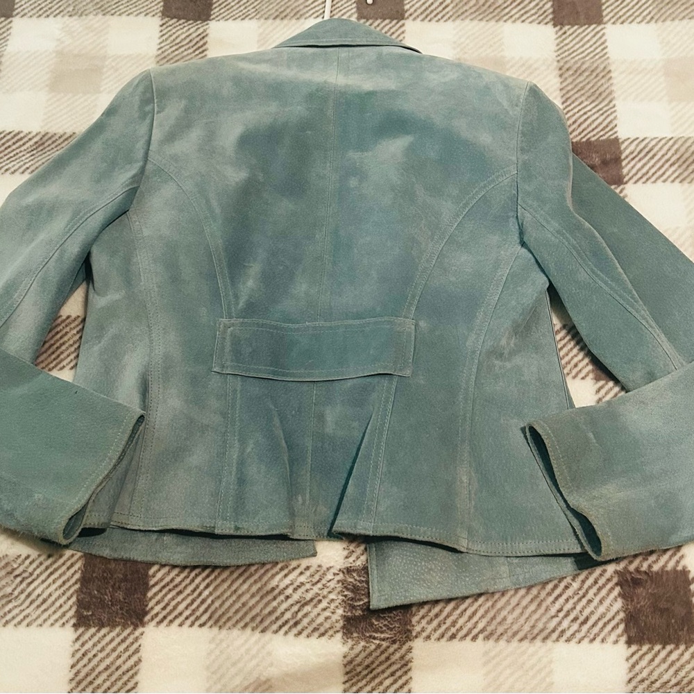 Anne Klein turquoise suede jacket. Size 4P